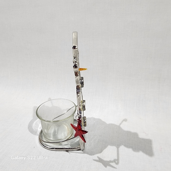 Stained glass snowman with star and candle holder. - Picture 4 of 9